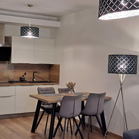 Taban Halifax Apartment - City Center & Free Parking Nitra Luaran gambar